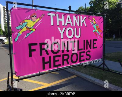 Sign thanking frontline workers during the novel coronavirus (COVID-19) pandemic in Toronto, Ontario, Canada on June 15, 2020. The number of total cases of COVID-19 in Canada was recorded at 101,019 as of June 20, 2020. (Photo by Creative Touch Imaging Ltd./NurPhoto) Stock Photo