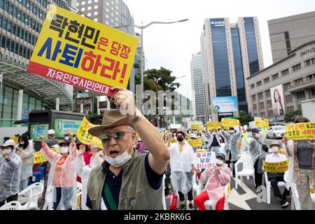 North Korean Defectors And Groups Of Conservative Right-wing Hold ...