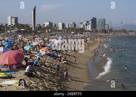 Beaches are full of people after lockdown, when the spanish governement ended the emergency state, in Barcelona, Spain, on Sunday, june 28, 2020. (Photo by Robert Bonet/NurPhoto) Stock Photo