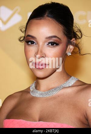WEST HOLLYWOOD, LOS ANGELES, CALIFORNIA, USA - NOVEMBER 03: Tinashe arrives at the 2022 amfAR Gala Los Angeles held at the Pacific Design Center on November 3, 2022 in West Hollywood, Los Angeles, California, United States. (Photo by Xavier Collin/Image Press Agency) Stock Photo