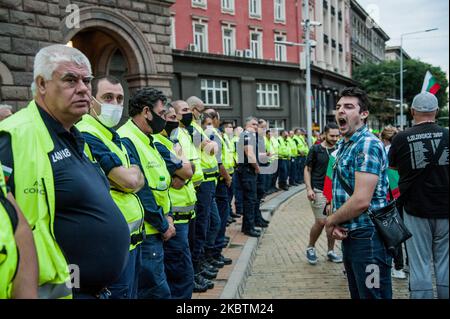 Thousands of people are gathered in the Bulgarian Capital of Sofia to protest against the corruption in Bulgaria. Anti-government protests are held in some of the biggest cities in Bulgaria against the Prime Minister Boyko Borissov, the rulling government and chief prosecutor. People are holding signs against Mafia and corruption in Bulgaria, Sofia, Bulgaria on July 14, 2020. (Photo by Hristo Rusev/NurPhoto) Stock Photo