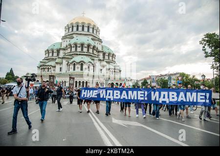 Thousands of people are gathered in the Bulgarian Capital of Sofia to protest against the corruption in Bulgaria. Anti-government protests are held in some of the biggest cities in Bulgaria against the Prime Minister Boyko Borissov, the rulling government and chief prosecutor. People are holding signs against Mafia and corruption in Bulgaria, Sofia, Bulgaria on July 14, 2020 (Photo by Hristo Rusev/NurPhoto) Stock Photo