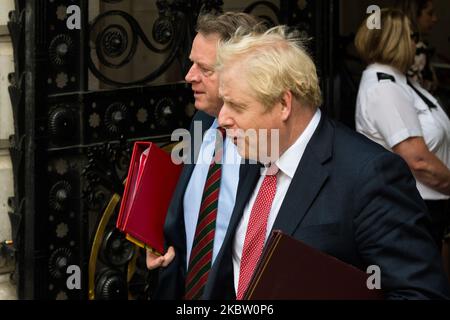 British Prime Minister Boris Johnson arrives at 10 Downing Street in central London after chairing a Cabinet meeting at the Foreign Office on 21 July 2020 in London, England. Boris Johnson has convened his senior ministers for a first full face-to-face meeting since the start of the Coronavirus lockdown in March as the government encourages more people to return to their workplaces from the 1st of August. (Photo by WIktor Szymanowicz/NurPhoto) Stock Photo