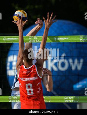 Asseco Resovia (Red) vs Grupa Azoty ZAKSA Kedzierzyn-Kozle (White) volleyball match, during the PreZero Grand Prix tournament in Krakow, at KS Wanda Krakow sports complex. The best volleyball players from PlusLiga, TAURON Liga, meet in Krakow this weekend during the first off three tournaments of the PreZero Grand Prix. On Saturday, July 25, 2020, in Krakow, Lesser Poland Voivodeship, Poland. (Photo by Artur Widak/NurPhoto) Stock Photo