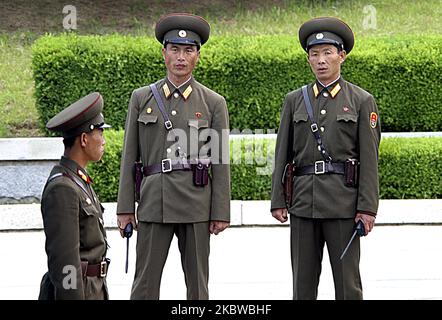 May 20, 2003-Paju, South Korea-North Korean soldiers stand guard their position at truce village Panmunjom in Paju, South Korea. (Photo by Seung-il Ryu/NurPhoto) Stock Photo