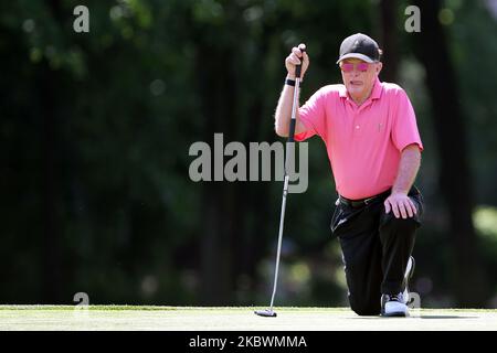 Tom Kite of Austin, Texas lines up his putt on the 7th green during the first round of the The Ally Challenge golf tournament presented by McLaren at Warwick Hills Golf & Country Club in Grand Blanc, MI, USA, Friday, July 31, 2020. (Photo by Amy Lemus/NurPhoto) Stock Photo