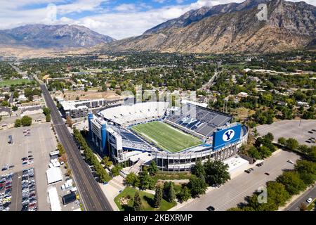 Aerial view of Brigham Young University's Lavell Edwards Stadium at base of Wasatch Range of rocky mountains, Provo, Utah Stock Photo