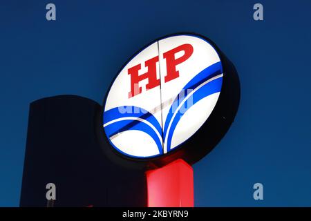 Acrylic Alphabet HP Logo Sign Board, Shape: Round at Rs 6500/piece in Bhopal