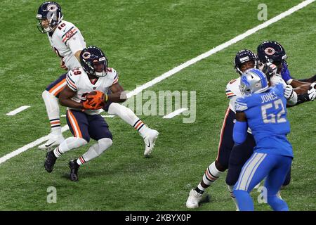 Chicago Bears running back Tarik Cohen (29) carries the ball during the first half of an NFL football game against the Detroit Lions in Detroit, Michigan USA, on Sunday, September 13, 2020. (Photo by Amy Lemus/NurPhoto) Stock Photo