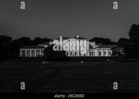 General view of Kenwood House, as the Capital fears the likely possibility of a second lockdown, on September 19, 2020, in London, England. (Photo by Alberto Pezzali/NurPhoto) Stock Photo