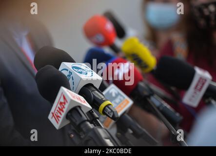 Adam Niedzielski, the current Polish Minister of Health, at a press briefing in front of the University Hospital in Krakow. On Monday, September 21, 2020, in Krakow, Poland. (Photo by Artur Widak/NurPhoto) Stock Photo