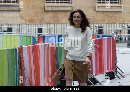 Conservative MP Theresa Villiers is seen outside the BBC Broadcasting House in central London on 27 September 2020 in London, England. (Photo by WIktor Szymanowicz/NurPhoto) Stock Photo