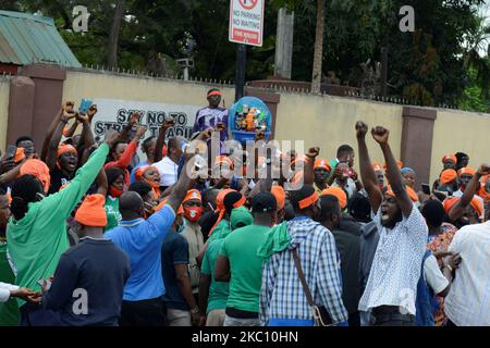 Members of Revolution Now stage a protest in Lagos as Nigeria Marks her 60th Independence Day anniversary on October 1, 2020. (Photo by Adekunle Ajayi/NurPhoto) Stock Photo