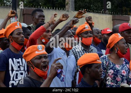 Members of Revolution Now stage a protest in Lagos as Nigeria Marks her 60th Independence Day anniversary on October 1, 2020. (Photo by Adekunle Ajayi/NurPhoto) Stock Photo