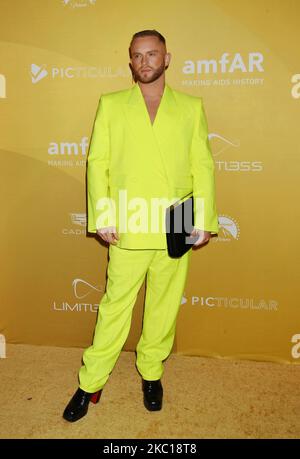 West Hollywood, Ca. 03rd Nov, 2022. August Getty attends 2022 amfAR Gala Los Angeles at Pacific Design Center on November 03, 2022 in West Hollywood, California. Credit: Jeffrey Mayer/Jtm Photos/Media Punch/Alamy Live News Stock Photo