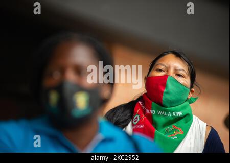 Indigenous members of the CRIC and other indigenous associations of Colombia, camp at 'El Palacio de los Deportes' after a week long trip on colombian roads to protest against the social leaders assasinations, the massacres in the country, and the implementation of the peace process, in Bogota, Colombia, october 20, 2020. Indigenous leaders gave a press conferences along orginizers of the national strike to show support in the demonstrations that will take in the city on october 21. (Photo by Sebastian Barros/NurPhoto) Stock Photo