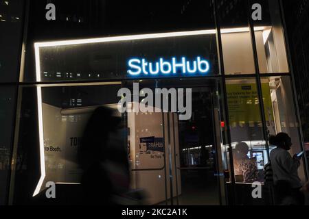 Tickets for sale on stubhub hi-res stock photography and images - Alamy