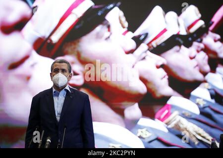 Prime Minister Abdelaziz Djerad meets with civil society on the constitutional amendment project in Algiers, Algeria, October 27, 2020 (Photo by Billal Bensalem/NurPhoto) Stock Photo