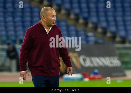 England Head Coach Eddie Jones looks on during warm up before the Guinness Six Nations Rugby Championship match between Italy and England at the Olimpic Stadium (Stadio Olimpico) in Rome, Italy, on October 31, 2020. The match is played behind closed doors because of Covid19 pandemy. (Photo by Lorenzo Di Cola/NurPhoto) Stock Photo