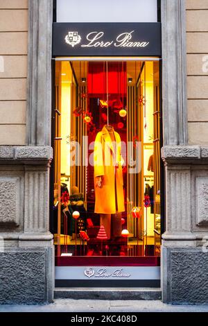 Store loro piana hi-res stock photography and images - Alamy