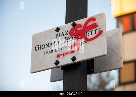 The new temporary street plate for Piazza Gionata Boschetti, known as Sfera Ebbasta, to celebrate the release of his new album Famoso in his hometown on November 19, 2020 in Cinisello Balsamo, Italy (Photo by Alessandro Bremec/NurPhoto) Stock Photo