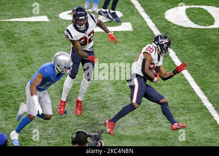 Houston Texans safety Justin Reid leaves the field after an NFL football  game against the New England Patriots Sunday, Oct. 10, 2021, in Houston.  The Patriots won 25-22. (AP Photo/Eric Christian Smith