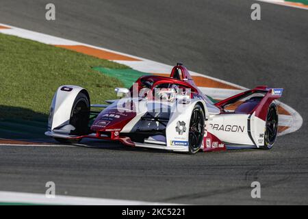 06 MULLER Nico (GER), Dragon / Penske Autosport, Penske EV-5, action during the ABB Formula E Championship official pre-season test at Circuit Ricardo Tormo in Valencia on November 28, 29 and December 1 in Spain. (Photo by Xavier Bonilla/NurPhoto) Stock Photo