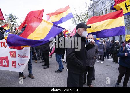 Demonstrators showing republican flags, march through the streets of central Madrid in support of a third Republic in Spain, the day the Spanish Constitution is celebrated, in Madrid December 6, 2020 Spain (Photo by Oscar Gonzalez/NurPhoto) Stock Photo