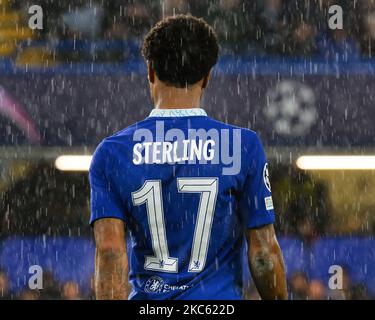 02 Nov 2022 - Chelsea v Dinamo Zagreb - UEFA Champions League - Group E - Stamford Bridge  Raheem Sterling during the match at Stamford Bridge, London. Picture : Mark Pain / Alamy Stock Photo