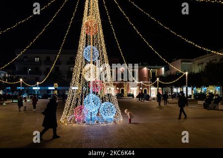 Christmas Tree Made From Sea Shells And Starfish With Sand Decoration On  Wooden Blue Background Top View Vertical Composition Stock Photo - Download  Image Now - iStock, Star Fish Shells Decorations 