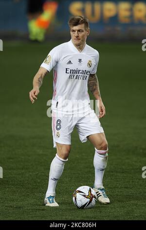 Toni Kroos of Real Madrid in action during the Supercopa de Espana Semi Final match between Real Madrid and Athletic Club at Estadio La Rosaleda on January 14, 2021 in Malaga, Spain. (Photo by Jose Breton/Pics Action/NurPhoto) Stock Photo