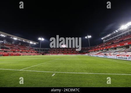A general view of an empty Nuevo Los Carmenes stadium during the Copa del Rey Quarter-Final match between Granada CF and FC Barcelona at Nuevo Los Carmenes Stadium on February 03, 2021 in Granada, Spain. Football stadiums in Spain remain closed to fans due to the Coronavirus Pandemic. (Photo by Álex Cámara/NurPhoto) Stock Photo