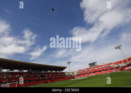 A general view of Los Carmenes stadium empty during the La Liga match between Granada CF and Atletico de Madrid at Nuevo Los Carmenes Stadium on February 13, 2021 in Granada, Spain. Football stadiums in Spain remain closed to fans due to the Coronavirus Pandemic. (Photo by Álex Cámara/NurPhoto) Stock Photo