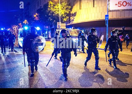 Sixth day of demonstrations and riots due to the imprisonment of Pablo ...