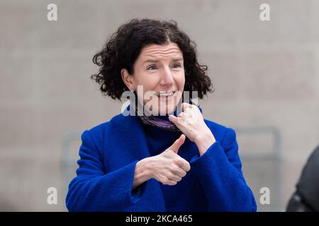 LONDON, UNITED KINGDOM - FEBUARY 28, 2021: Shadow Chancellor of the Exchequer Anneliese Dodds gives a thumbs up before giving an interview outside the BBC Broadcasting House in central London before appearing on The Andrew Marr Show, on 28 February 2021 in London, England. Chancellor Rishi Sunak is due to announce his spending plans in 2021 Budget on 3 March with the main focus on measures to support the UK's economic recovery from the coronavirus pandemic. (Photo by WIktor Szymanowicz/NurPhoto) Stock Photo