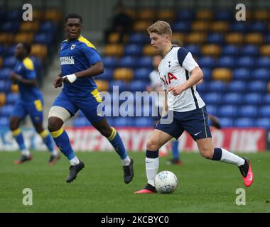 L-R Obed Yeboah of AFC Wimbledon and Matthew Craig of Tottenham Hotspur Under 18s during FA Youth Cup Fourth Round Proper between AFC Wimbledon and Tottenham Hotspur at Plough Lane Ground on 31st March, 2021 in Wimbledon, England. (Photo by Action Foto Sport/NurPhoto) Stock Photo