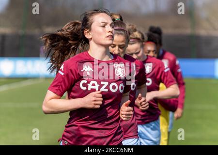 Chloe Arthur of Aston Villa Ladies FC during the pre-match warm-up during Barclays FA Women's Super League between Everton Women and Aston Villa Women at Walton Hall Park Stadium, Liverpool UK on 04th April 2021 (Photo by Action Foto Sport/NurPhoto) Stock Photo