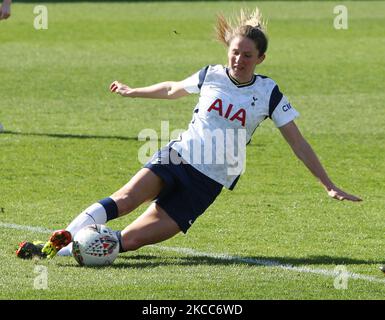 Abbie McManus of Tottenham Hotspur Women (on Loan from Manchester United) during Barclays FA Women's Super League between Tottenham Hotspur and Manchester City at The Hive Stadium , Barnet UK on 04th April 2021 (Photo by Action Foto Sport/NurPhoto) Stock Photo