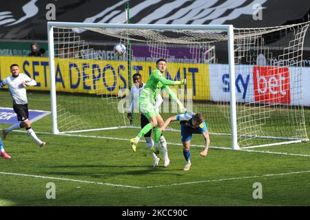 Goalkeeper Freddie Woodman of Swansea City in action during the Sky Bet Championship match between Swansea City and Preston North End at the Liberty Stadium, Swansea on Monday 5th April 2021. (Photo by MI News/NurPhoto) Stock Photo