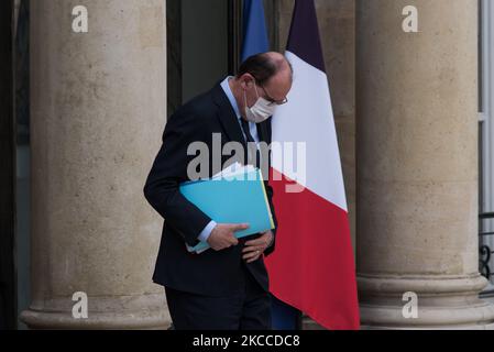 French Prime Minister Jean Castex leaves the Elysee Palace at the conclusion of the Council of Ministers, in Paris, on April 8, 2021. (Photo by Andrea Savorani Neri/NurPhoto) Stock Photo