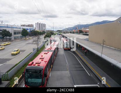 The empty streets on the second day of quarantine that ends on Tuesday, April 13 at 04:00 a.m. in Bogota, Colombia, on April 11, 2021. (Photo by Daniel Garzon Herazo/NurPhoto) Stock Photo