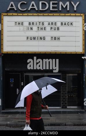 An uplifting notice on the message board reading 'The Brits are back in the pub... Fuming TBH' seen outside the Academy building in Dublin city center during the COVID-19 lockdown. On Monday, 12 April 2021, in Dublin, Ireland. (Photo by Artur Widak/NurPhoto) Stock Photo