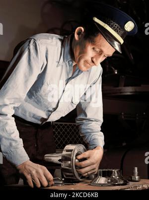 air-raid-siren-man-1952-