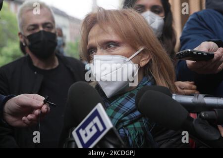 Italian singer Rita Pavone is seen at the Burial chamber of Italian singer Milva at Teatro Strehler in Milan, Italy on April 27, 2021. (Photo by Mairo Cinquetti/NurPhoto) Stock Photo