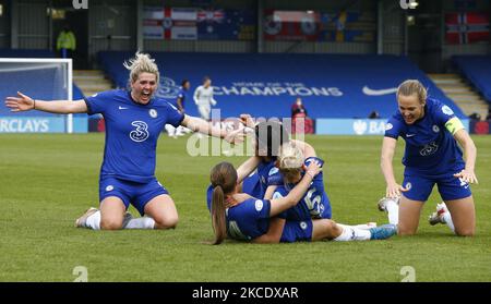Chelsea Ladies Fran Kirby celebrates her goal with Chelsea Ladies Millie Bright, Chelsea Ladies Sophie Ingle and Chelsea Ladies Magdalena Eriksson during Women's Champions League Semi-Final 2nd Leg between Chelsea Women and FC Bayern Mnchen Ladies at Kingsmeadow, Kingston upon Thames on 02nd May, 2021 (Photo by Action Foto Sport/NurPhoto) Stock Photo