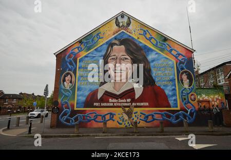 A memorial mural to Bobby Sands by Irish artist and former Irish Republican Army member Danny Devenny, seen in Belfast (file picture April 2021). Today marks the 40th anniversary of Bobby Sands' death. He died on May 5, 1981, at the Maze Prison Hospital, after 66 days on hunger strike, at the age of 27. Sands became the martyr to Irish Republicans. On Wednesday, 5 May 2021, in Belfast, Northern Ireland. (Photo by Artur Widak/NurPhoto) Stock Photo