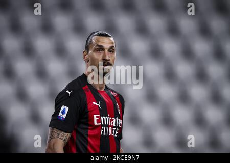 Milan forward Zlatan Ibrahimovic (11) looks on during the Serie A football match n.35 JUVENTUS - MILAN on May 09, 2021 at the Allianz Stadium in Turin, Piedmont, Italy. Final result: Juventus-Milan 0-3. Sporting stadiums around Italy remain under strict restrictions due to the Coronavirus Pandemic as Government social distancing laws prohibit fans inside venues resulting in games being played behind closed doors. (Photo by Matteo Bottanelli/NurPhoto) Stock Photo