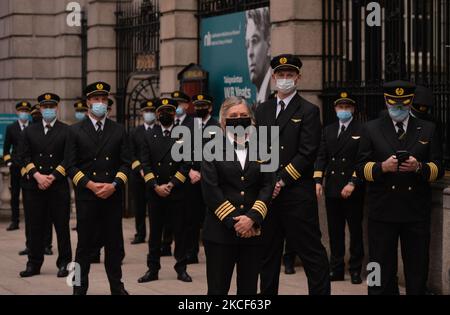 Pilots’ group 'Recover Irish Aviation' demonstrating outside Leinster House in Dublin. On Monday, 24 May 2021, in Dublin, Ireland. (Photo by Artur Widak/NurPhoto) Stock Photo