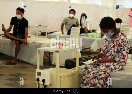 Indian Jewish people, from the India's northeastern state of Manipur, suffering from the coronavirus disease, are seen admitted inside a COVID-19 care facility, setup at the Gurudwara Rakab Ganj (Sikh temple), in New Delhi, India on June 3, 2021. (Photo by Mayank Makhija/NurPhoto) Stock Photo