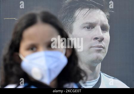 Argentina fans celebrate 34th birthday celebration of the world famous professional footballer Lionel Messi in Kolkata, India, 24 June, 2021. (Photo by Indranil Aditya/NurPhoto) Stock Photo